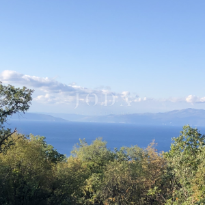 GRAĐEVINSKO ZEMLJIŠTE 13.662 m² S  POGLEDOM NA MORE 