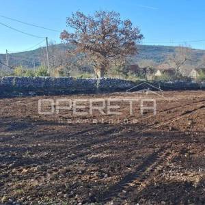 Građevinsko zemljište 450m2, Vrpolje kod Šibenika