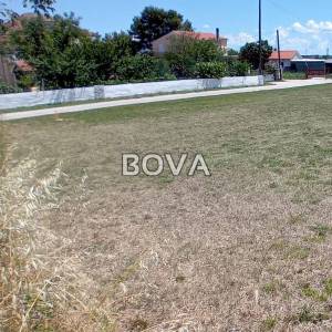 Građevinsko zemljište 574 m2 – Zemunik Donji *Pravilan oblik* (ID-2601/E)