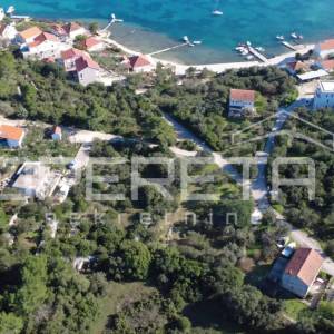 Građevinsko zemljište 791 m2, izvrsna prilika u Lumbardi