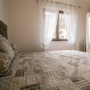 Hrvatska, Gradac kod Makarske – Kuća s 3 apartmana, parkingom, podrumom i pogledom na more, 192 m²
