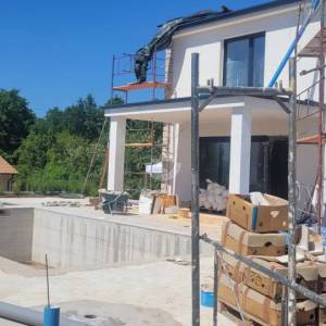 Hrvstska, Istra, Poreč Jasenovica– moderna  Vila 160m²  s Bazenom u mirnom ambijentu- na 778 m²  zemljišta