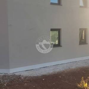 Hrvstska, Istra, Poreč Jasenovica– moderna  Vila 160m²  s Bazenom u mirnom ambijentu- na 778 m²  zemljišta
