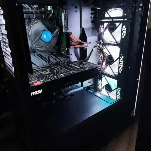 i3-10100 4/8, GTX 1080 8gb GDDR5X, 16gb DDR4, 256gb SSD, Win11