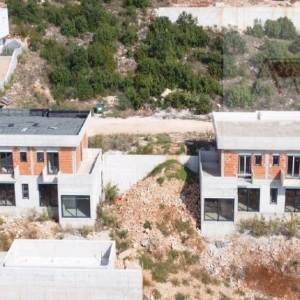 Imotski vila (roh-bau) 390 m2 vrhunska lokacija - ekskluziva