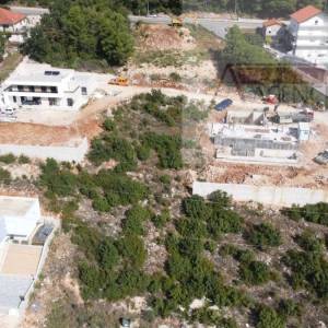 Imotski vila (roh-bau) 390 m2 vrhunska lokacija - ekskluziva