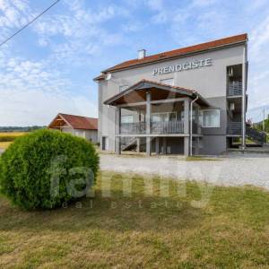 INVESTICIJSKA PRILIKA - PRENOĆIŠTE U BLIZINI PAPUK