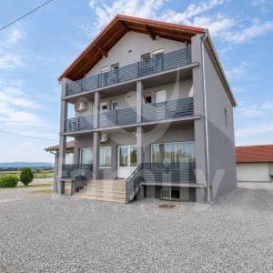 INVESTICIJSKA PRILIKA - PRENOĆIŠTE U BLIZINI PAPUK