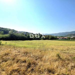 Istra, Buzet, Kamena istarska stancija s više od 26.000m2 zemljišta