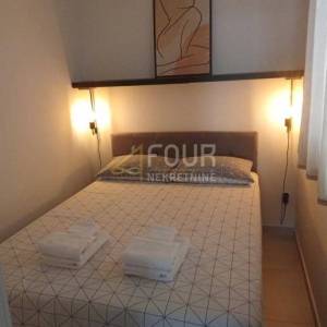 Istra, Červar Porat, 54.46m2, adaptiran 2s+db, lođa