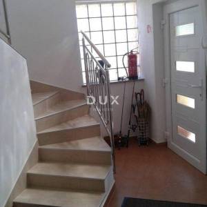 Istra, Fažana, apartmanska kuća, 162 m2