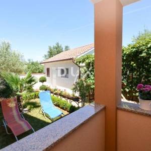 Istra, Fažana, apartmanska kuća, 162 m2