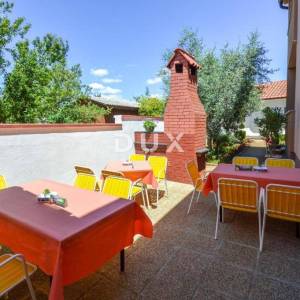 Istra, Fažana, apartmanska kuća, 162 m2