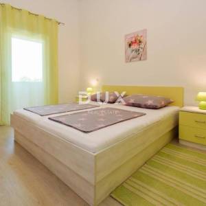 Istra, Fažana, apartmanska kuća, 162 m2
