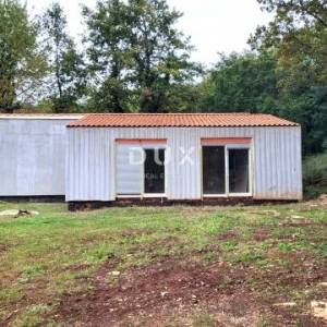 Istra, Kringa, montažna kuća, 110 m2, bazen, okućnica