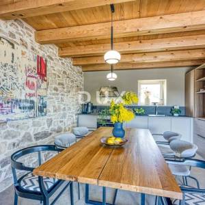 Istra, Labin, kamena kuća, 278 m², apartman, bazen, wellness