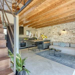 Istra, Labin, kamena kuća, 278 m², apartman, bazen, wellness