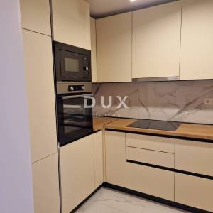 ISTRA, LABIN – Stan, 81 m², terasa, vrt i pogled na grad