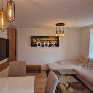 ISTRA, LABIN – Stan, 81 m², terasa, vrt i pogled na grad