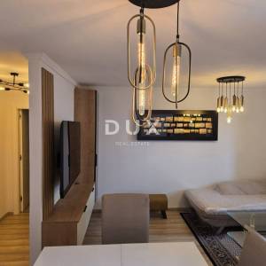 ISTRA, LABIN – Stan, 81 m², terasa, vrt i pogled na grad