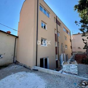  ISTRA, Ližnjan 2- sobni stan s vrtom , 1 km od plaže, novogradnja