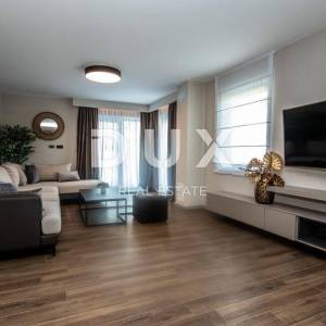 Istra, Nova Vas, luksuzna dvojna vila, 146.42 m2, bazen, terasa