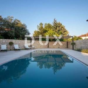 Istra, Nova Vas, luksuzna dvojna vila, 146.42 m2, bazen, terasa