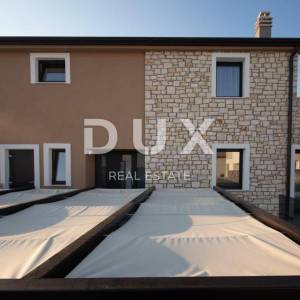 Istra, Nova Vas, luksuzna dvojna vila, 146.42 m2, bazen, terasa