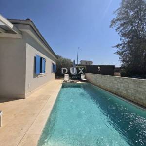 Istra, Novigrad, 91,80 m2S, bazen, terasa