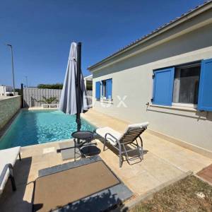 Istra, Novigrad, 91,80 m2S, bazen, terasa
