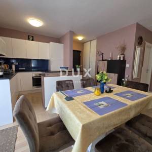 Istra, Novigrad, 91,80 m2S, bazen, terasa