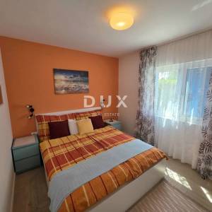 Istra, Novigrad, 91,80 m2S, bazen, terasa