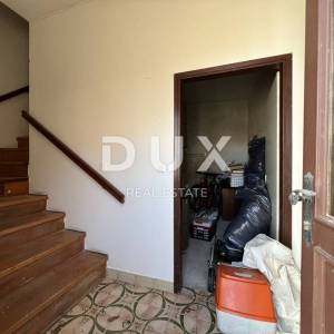 Istra, Oprtalj, povijesna jezgra, 124 m², balkon s pogledom