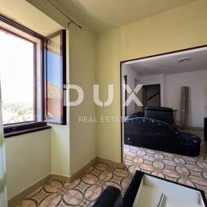 Istra, Oprtalj, povijesna jezgra, 124 m², balkon s pogledom