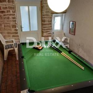 Istra, Peruški, kamena kuća, 150 m2, bazen