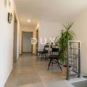 Istra, Poreč, vila, 204 m², bazen