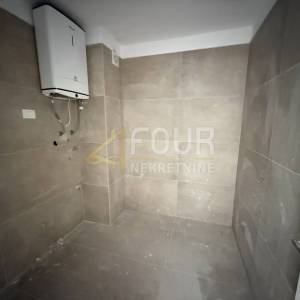 Istra, Pula, novogradnja, 2s+db, terasa