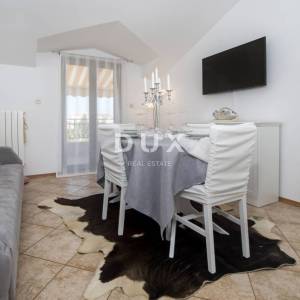 Istra, Rovinj, dvojna obiteljska kuća, 375 m2, s 4 stana