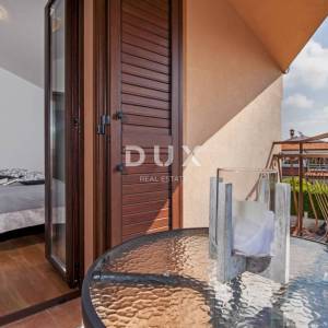 Istra, Rovinj, dvojna obiteljska kuća, 375 m2, s 4 stana