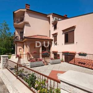 Istra, Rovinj, dvojna obiteljska kuća, 375 m2, s 4 stana