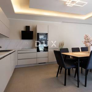 Istra, Rovinj, kuća s 4SS+DB, 160 m², okućnica, 400m od mora
