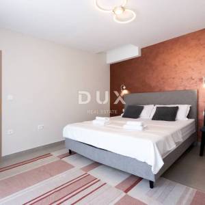 Istra, Rovinj, kuća s 4SS+DB, 160 m², okućnica, 400m od mora