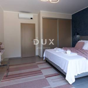 Istra, Rovinj, kuća s 4SS+DB, 160 m², okućnica, 400m od mora