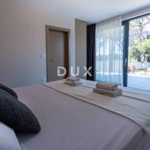 Istra, Rovinj, kuća s 4SS+DB, 160 m², okućnica, 400m od mora