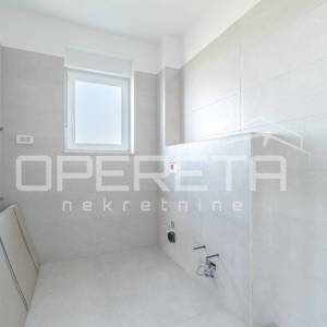 Istra, Rovinj- prostran trosoban stan s otvorernim pogledom