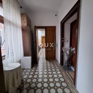 Istra, Rovinj, trosoban stan, 72m2 