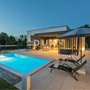 Istra, Tinjan, kuća, 85 m2, dvorište, bazen