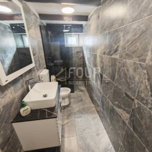 Istra, Vodnjan - Galižana, adaptirana kamena kuća