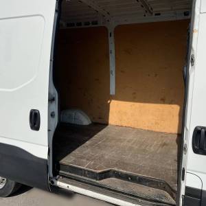 Iveco DAILY 35S14 V L3H3
