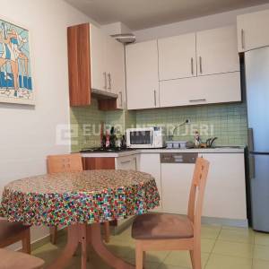 Iznajmljujemo stan u Puli, naselje Vidikovac, 2-s 42,08 m²